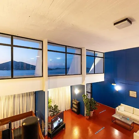 Hippocampus Hotel 3*