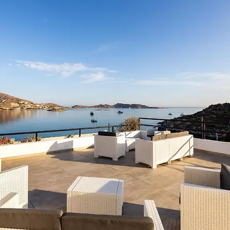 Hippocampus Hotel Naousa (Paros)