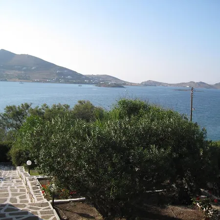 Hotel Hippocampus Naousa (Paros)