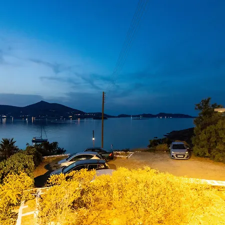 Hippocampus Hotel Nausa