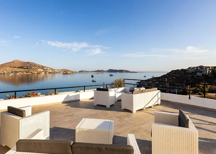 Hippocampus Hotel Naousa (Paros)