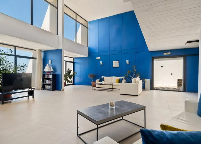 Hotel Hippocampus Naousa (Paros)