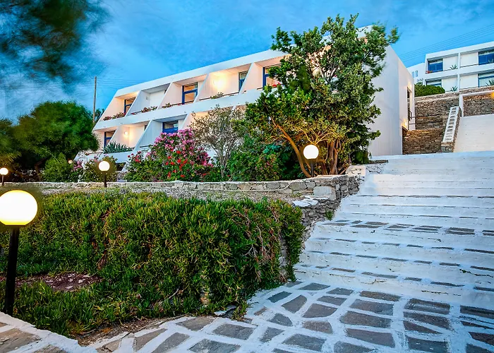 Hotel Hippocampus Naousa (Paros)